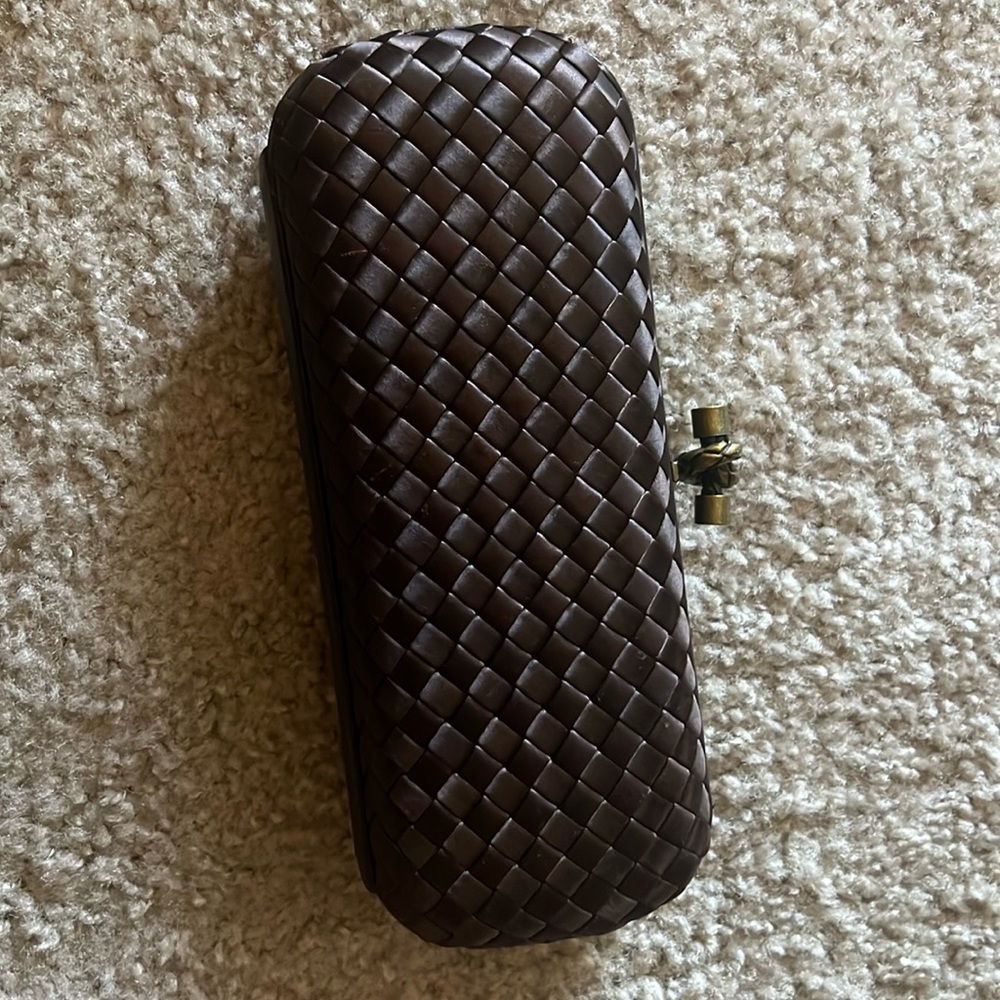 Bottega classic clutch